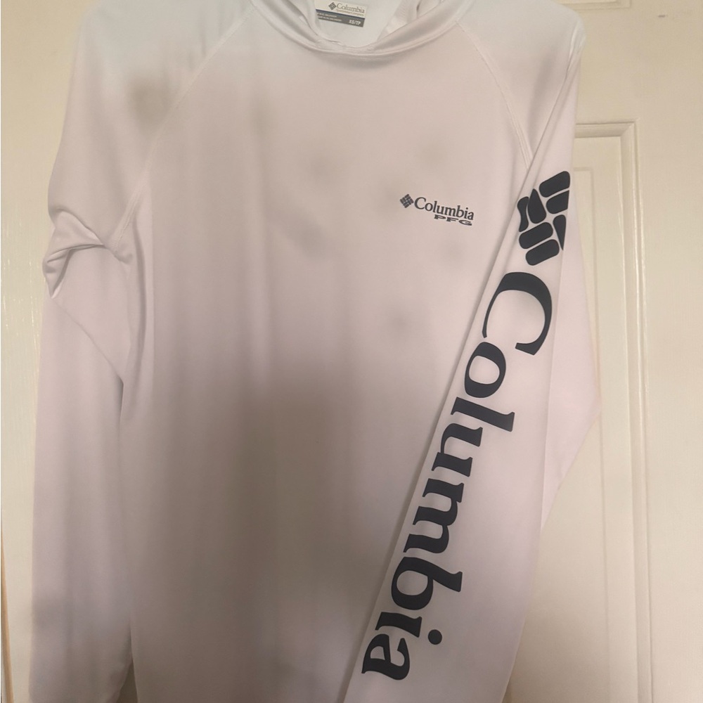 Columbia White Long Sleeve Shirt